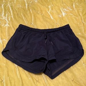 Lululemon black size 8 shorts
